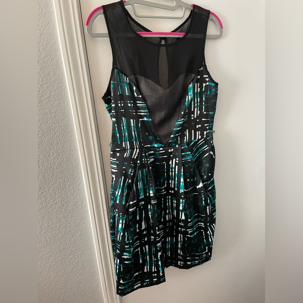 Patterned Mini Dress - Medium